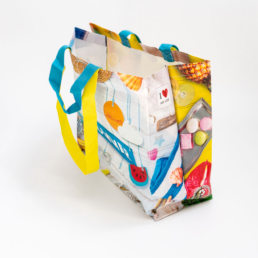 Barátunkaföld - Óriás nyári ökotáska 2025 Barátunkaföld - Óriás nyári ökotáska 2025