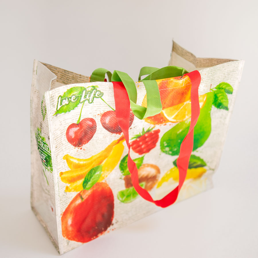 Barátunkaföld - Óriás Gyümölcsös ökotáska – 2026 Barátunkaföld - Óriás Gyümölcsös ökotáska – 2026