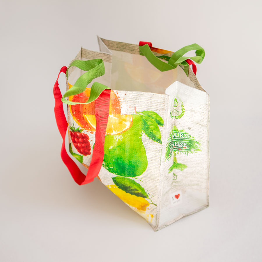 Barátunkaföld - Óriás Gyümölcsös ökotáska – 2026 Barátunkaföld - Óriás Gyümölcsös ökotáska – 2026